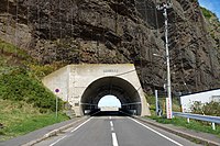 位于Oronko岩下方的Oronko隧道，可通往宇登吕港