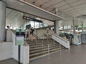 高文地铁站C出口
