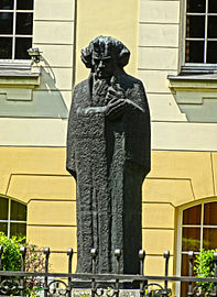 Statue of Ludwig van Beethoven on the eastern side
