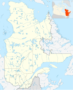 Couture crater is located in Quebec