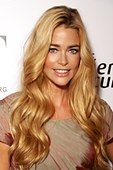 Denise Richards, Worst Supporting Actress winner.
