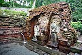 在潘拿古南火山遗址内的巴拉汉神庙（印度尼西亚语：Candi Belahan）（11世纪）