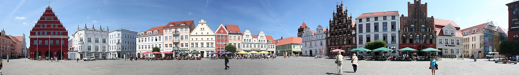 The central market square (Marktplatz)