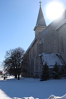 View of steeple from Algonquin Avenue.