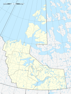陨石坑在西北地区 (加拿大)的位置