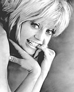 Black-and-white publicity photo of Goldie Hawn promoting the 1969 film Cactus Flower.