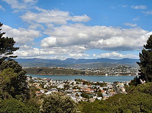 Looking east from Mt Victoria, with Hataitai in the foreground, Evans Bay and Miramar behind it