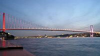 Since April 2007, a computerized LED lighting system, capable of changing colors and patterns, illuminates the bridge at night.