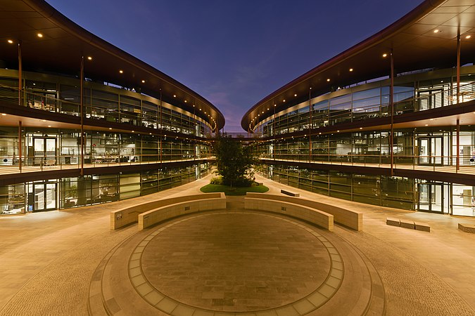 图为美国加州斯坦福大学的詹姆斯·H·克拉克中心，于2003年10月24日开幕。