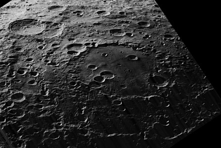 Oblique Lunar Orbiter 5 image