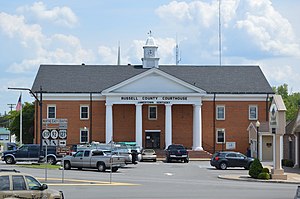 Russell County courthouse in Jamestown