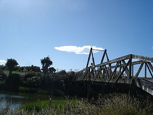 A footbridge over Saltwater Creek