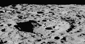阿波罗16号拍摄的北向斜视图