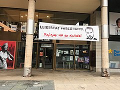 Banner in support of Pablo Hasél.