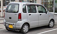 Rear view (5-door, pre-facelift)