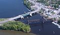 Aerial view of the 1990 bridge and adjacent BNSF Railway vertical-lift bridge