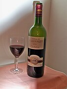 红酒“Villefalse城堡”（科比埃AOC）