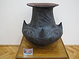 Lăpuș Group pottery, 13th century BC.[5]