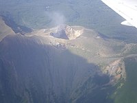 2007年拍摄的新岳火山口