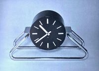 Clock designed by Erich Dieckmann (1931)