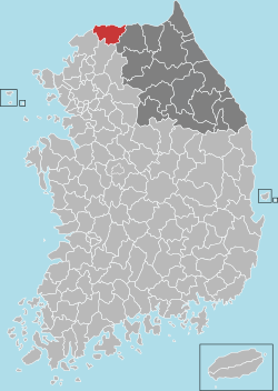 铁原郡在韩国及江原道的位置