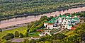 洞穴修道院（英語：Pechersky Ascension Monastery）