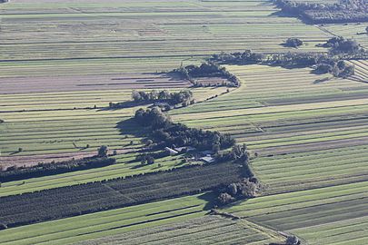 unidentified aerial photographs: somewhere in Northern Germany, but where?