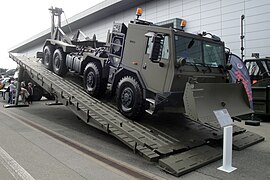 8x8 裝甲架橋車