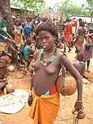 Young Hamer woman in southern Ethiopia (near Turmi) – 2006