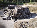 在默拉皮火山山坡的莫阑干神庙（印度尼西亚语：Candi Morangan）（9-10世纪）