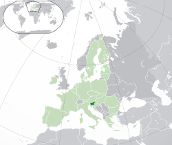 斯洛維尼亞的位置（深綠色） – 歐洲（綠色及深灰色） – 歐洲聯盟（綠色）  —  [圖例放大]