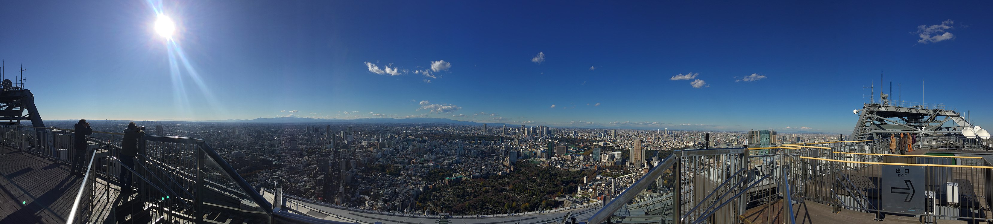 日本東京六本木新城樓頂，西側景色，2015-11-27