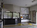 山陽本線埴生站　車站大樓內