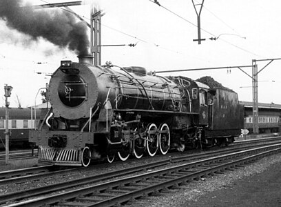 NBL-built no. 2850 at Kroonstad, Orange Free State, 22 April 1979