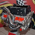 法拉利Tipo 053发动机，在2004年用于称霸全季的法拉利 F2004；它能在18,300rpm时产生865匹马力的功率。