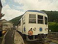 Okuizumo Orochi-gō 98 tourist train headed for Bingo Ochiai (2006-06-25)