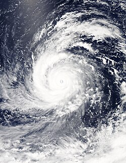 8月4日，正处最高强度的超强台风苏迪罗