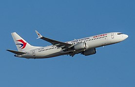 中國東方航空波音737 MAX 8於昆明長水國際機場