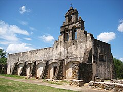 Full view of the church before the 2012 renovations.