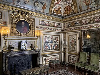 Baroque – grotesques on the boiserie of a room from the Hôtel Colbert de Villacerf, now in the Musée Carnavalet, Paris, unknown architect, sculptor and painter, c. 1650[19]