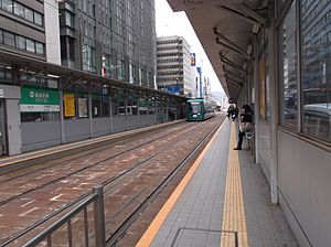 紙屋町東停留場月台