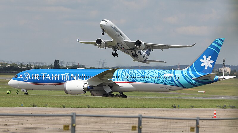 N1015X_Air_Tahiti_Nui_Boeing_787-9_Dreamliner_5