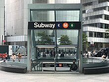 Entrance to the Lexington Avenue/51st Street subway station
