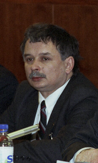 Lech Kaczyński, 1991.png