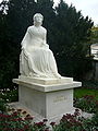 1914 – Monument of Czech stage actress Hana Kvapilová (1860–1907), Kinského zahrada, Prague