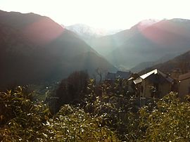 A view of the Pyrenees from Orus.