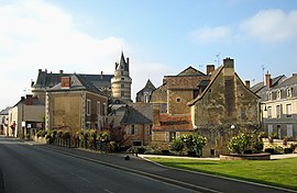 The centre of Durtal with the chateau