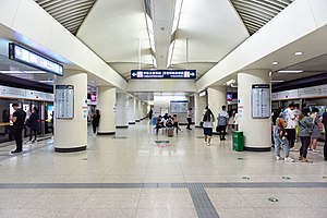 九龙山站7号线站台 九龙山站14号线站台