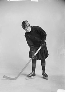 Female ice hockey player Eva Ault photographed in 1917