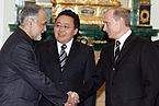 2005年普京、额勒贝格道尔吉、哈塔米相互问好
